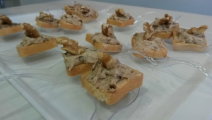 PATÉ DE DÁTILES Y QUESO CON Thermomix®